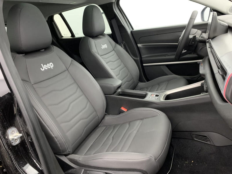 Jeep Avenger 1.2 Turbo T3 110 ch e-Hybrid Bvr6 Summit