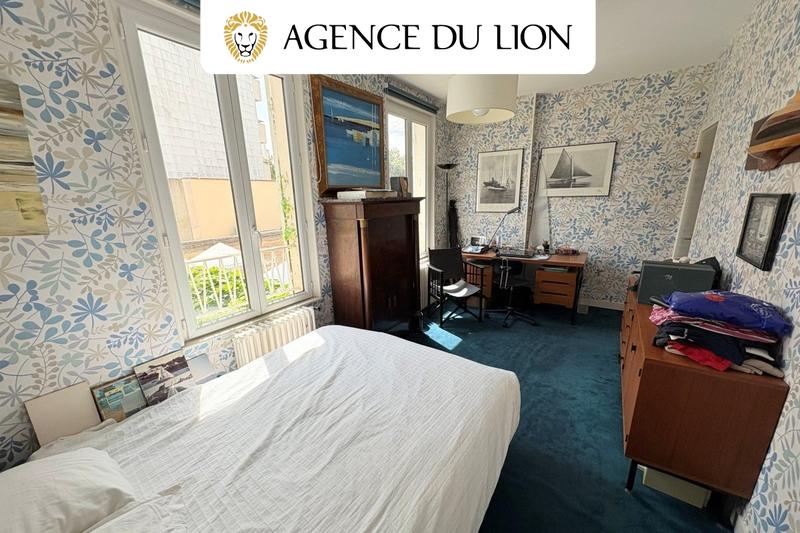 Maison - 121 m² - 6 pièces