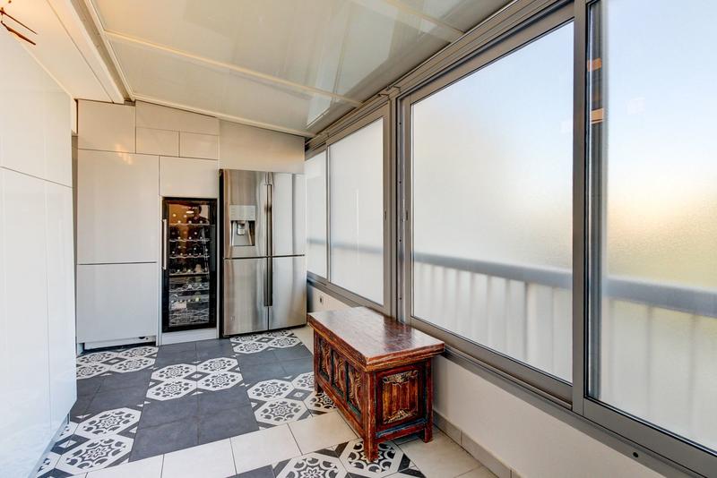 Appartement - 98 m² - 3 pièces