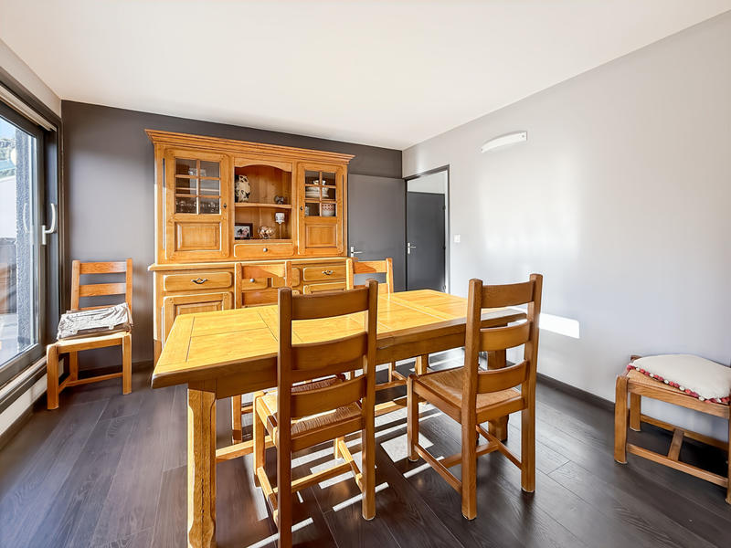 Appartement - 98 m² - 3 pièces