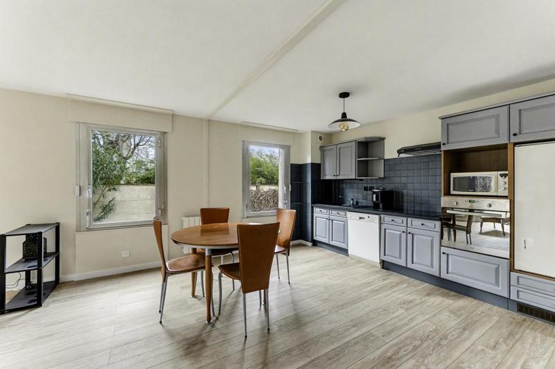 Appartement - 75 m² - 3 pièces