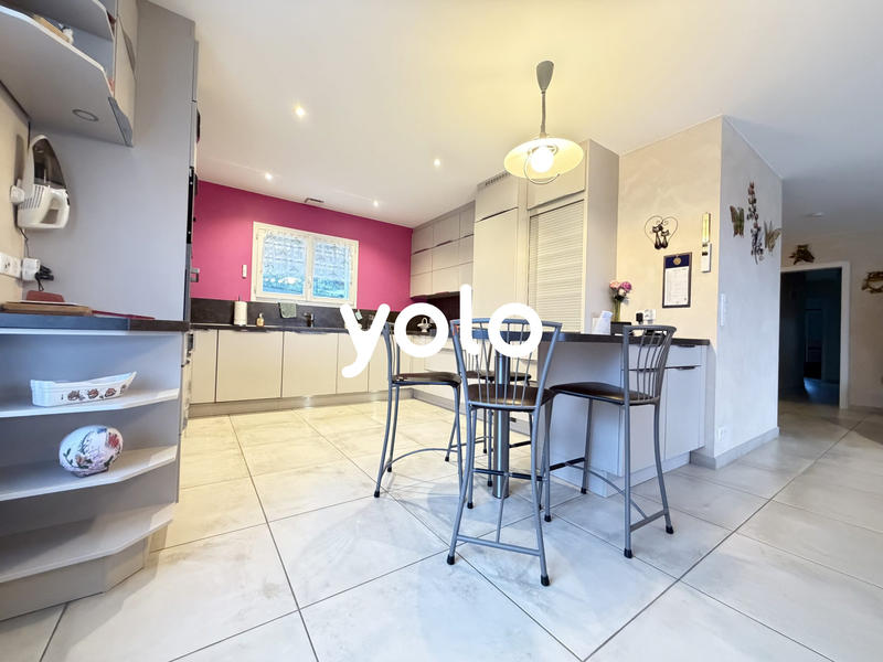 Maison - 175 m² - 5 pièces