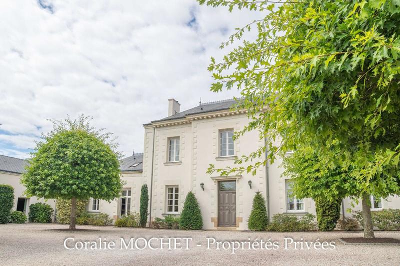 Demeure - 454 m² - 20 pièces