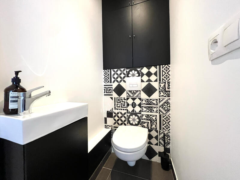 Appartement - 75 m² - 3 pièces