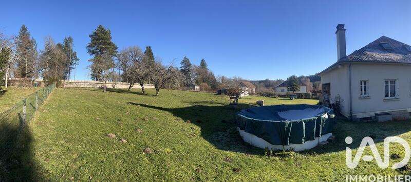 Maison - 122 m² - 5 pièces