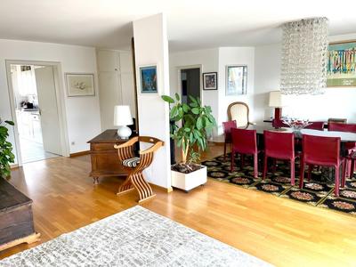 Appartement bourgeois - 135 m² - 5 pièces