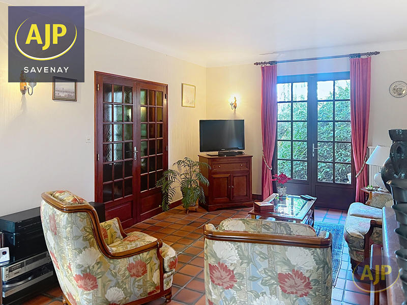 Maison - 143 m² - 6 pièces