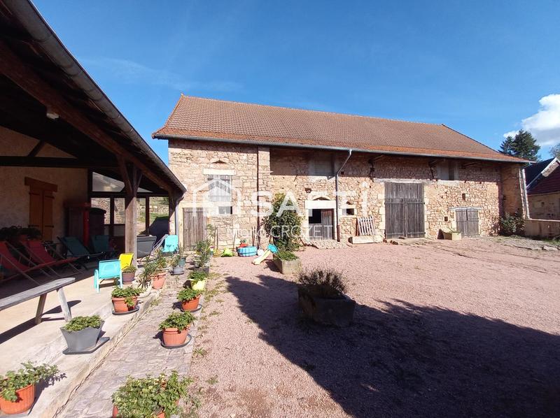 Maison - 138 m² - 6 pièces