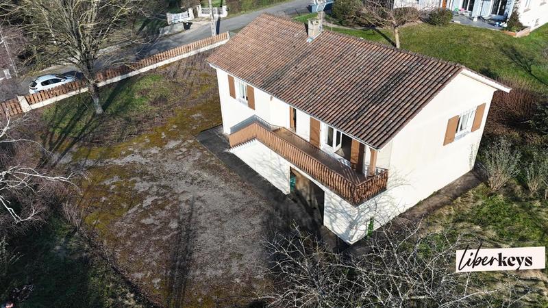 Maison - 100 m² - 4 pièces