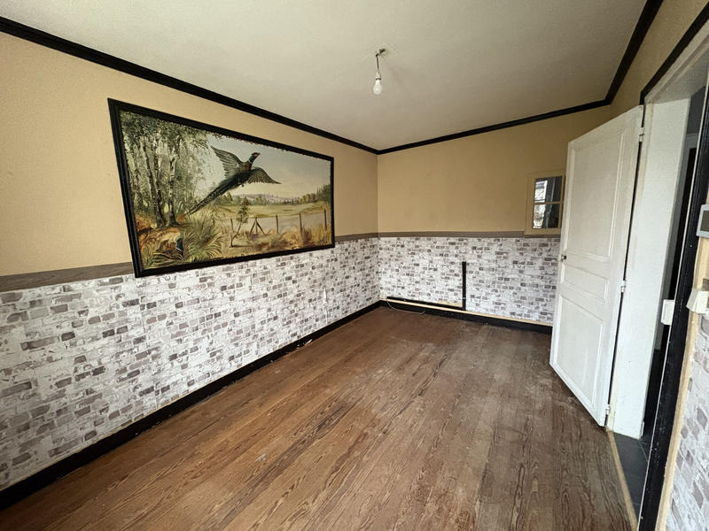 Maison - 99 m² - 5 pièces