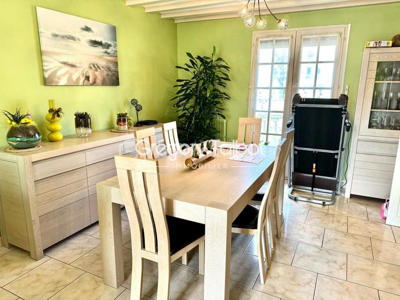 Pavillon - 131 m² - 6 pièces