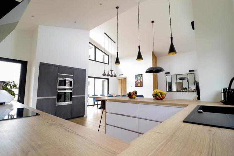 Maison - 145 m² - 5 pièces