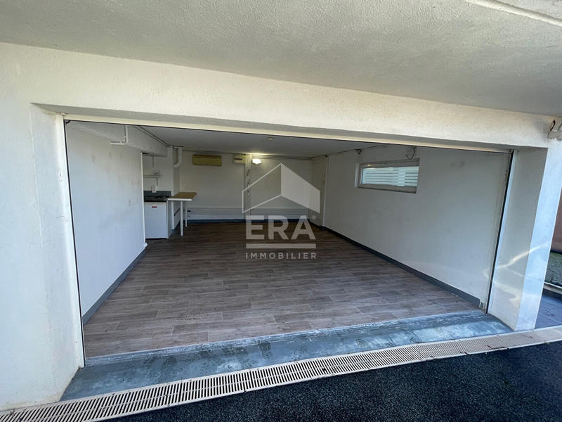Local d'activité / Entrepôt - 32 m²