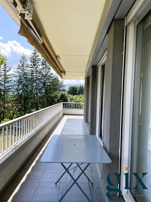 Appartement - 123 m² - 5 pièces