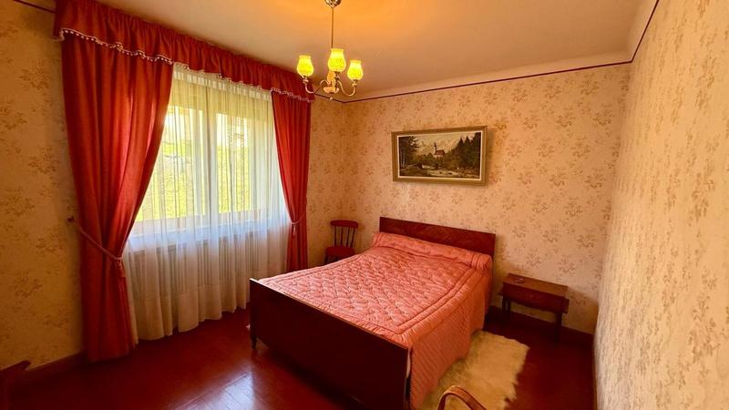 Maison - 190 m² - 8 pièces