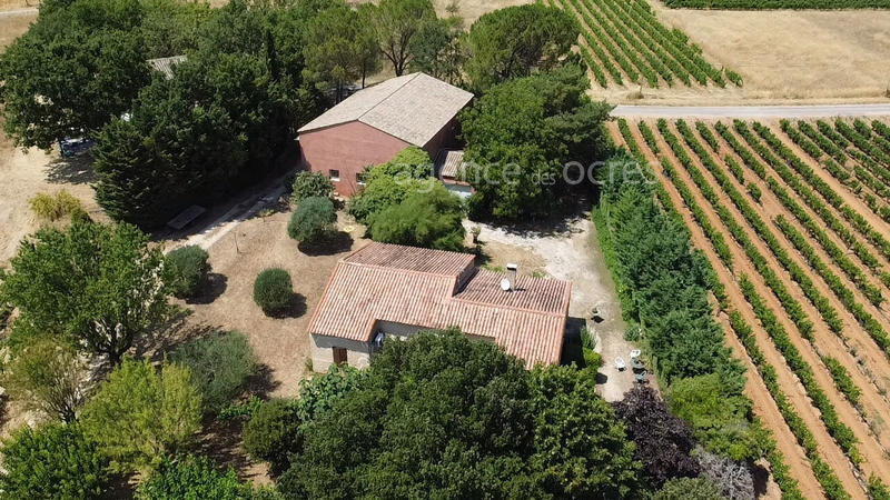 Maison - 376 m² - 4 pièces