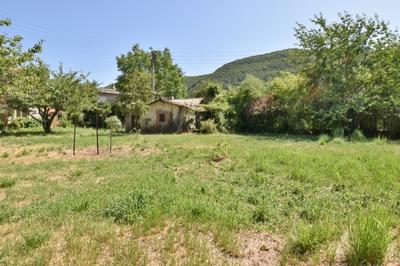 Terrain constructible - 528 m²