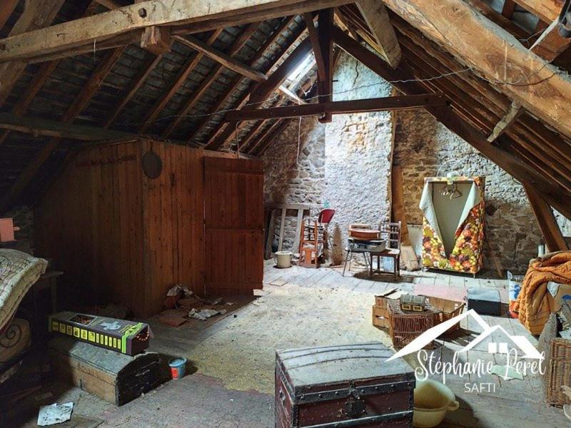 Maison - 260 m² - 8 pièces