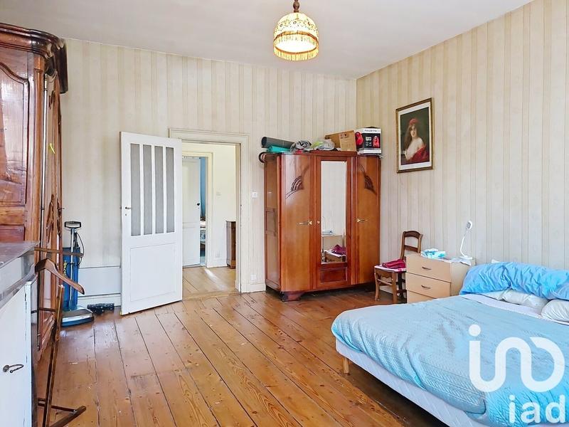 Maison - 212 m² - 7 pièces