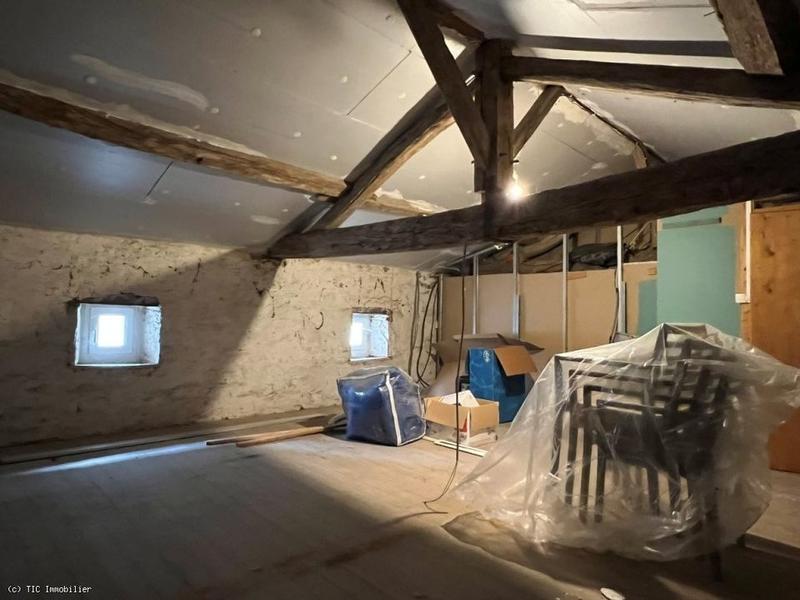 Maison - 105 m² - 6 pièces