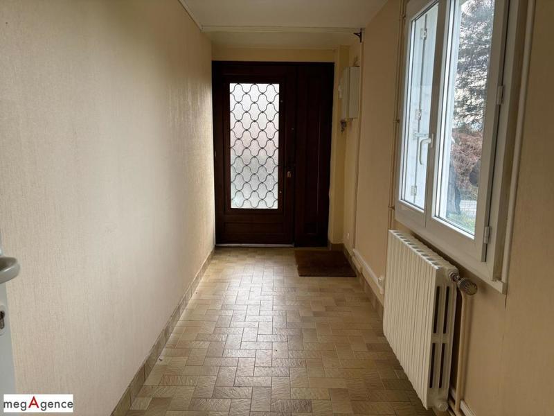 Maison traditionnelle - 140 m² - 6 pièces