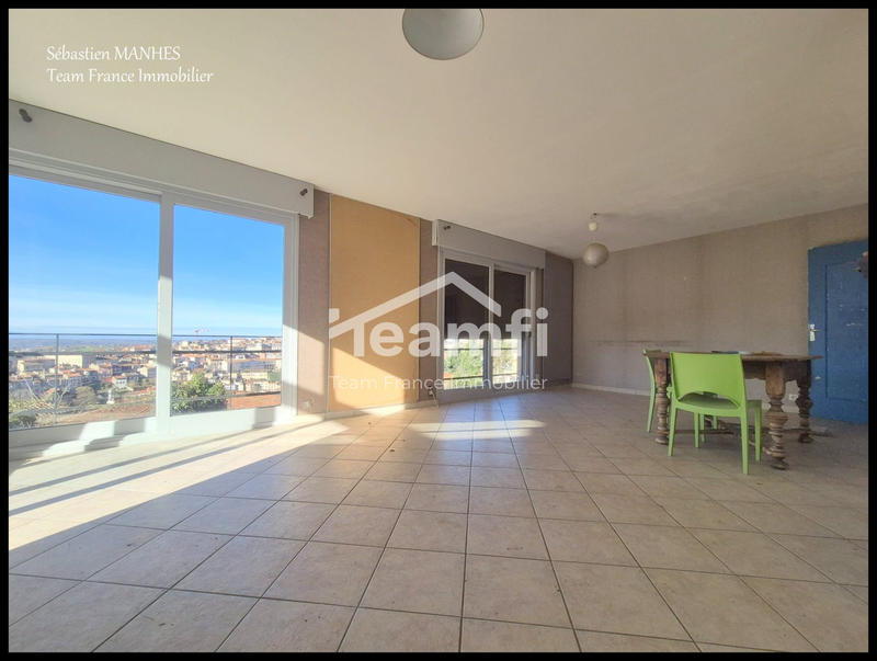 Maison - 95 m² - 5 pièces