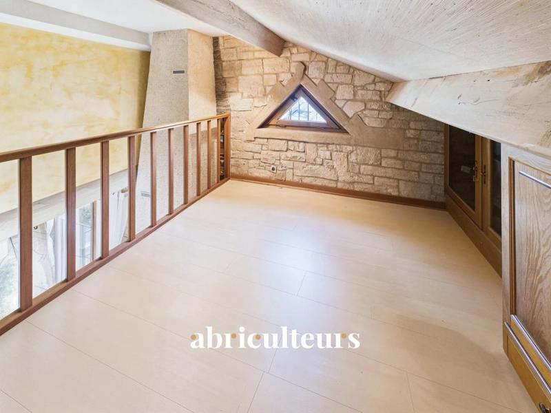 Maison ancienne - 180 m² - 7 pièces