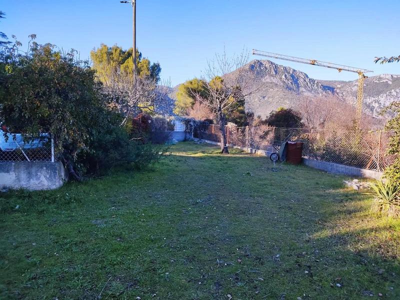 Maison - 90 m² - 3 pièces