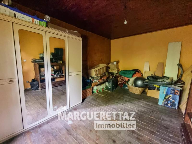 Maison de village - 220 m² - 8 pièces