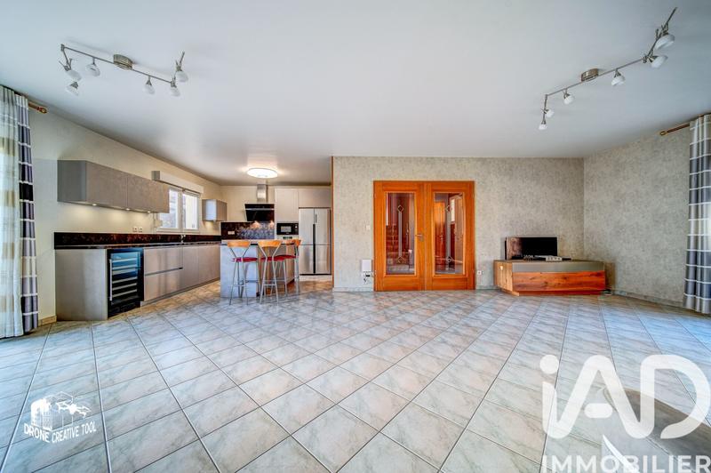 Maison - 170 m² - 5 pièces