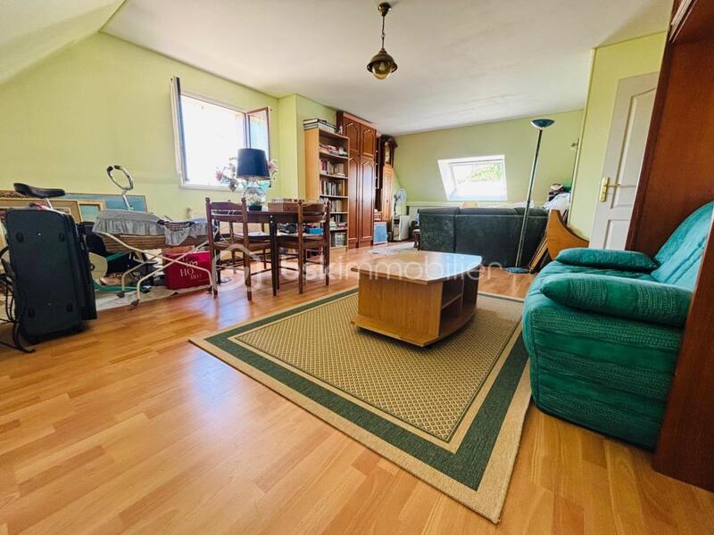 Maison de ville - 180 m² - 7 pièces