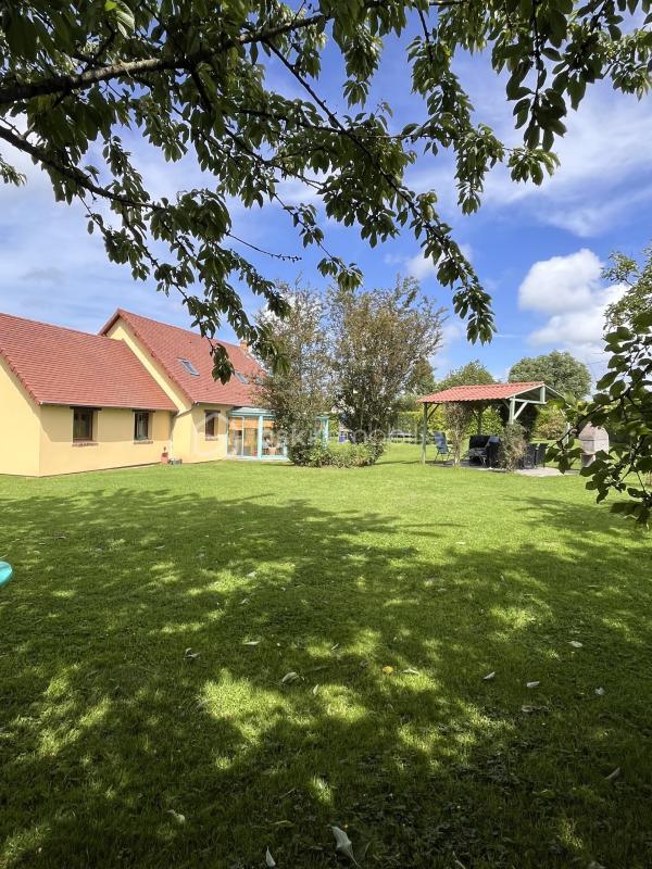 Maison traditionnelle - 140 m² - 6 pièces