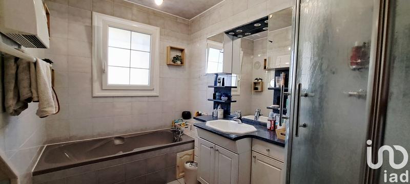 Maison - 174 m² - 7 pièces