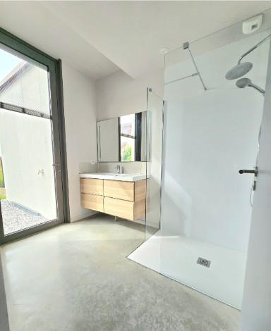 Maison - 106 m² - 5 pièces