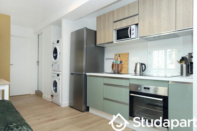 Chambre - 11 m² - 1 pièce