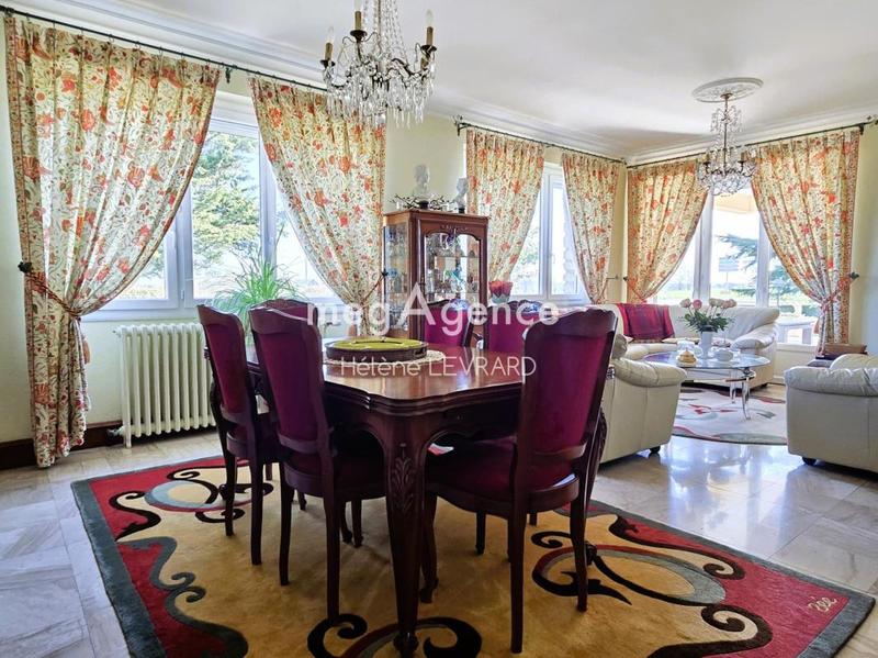 Maison d'architecte - 150 m² - 7 pièces