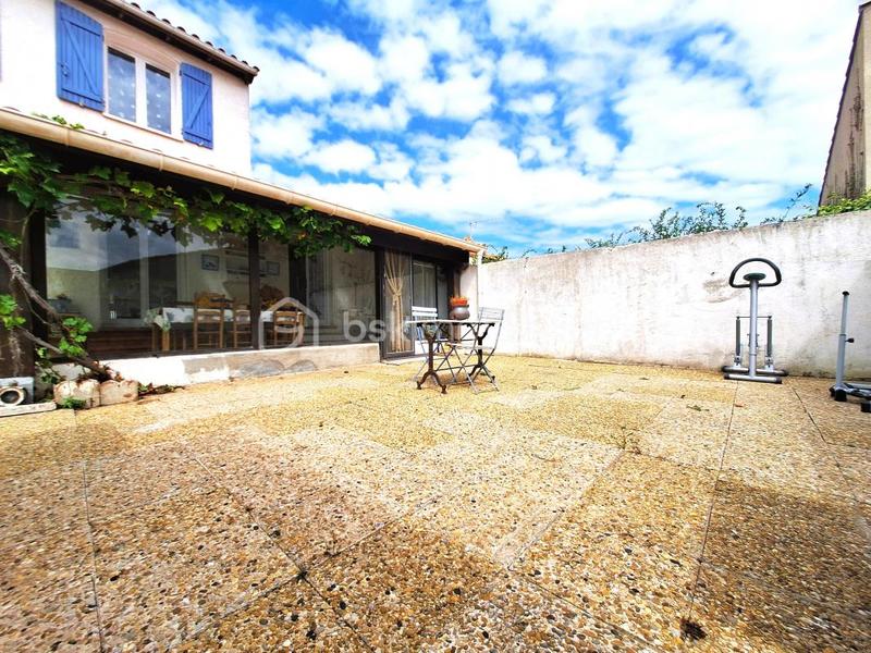 Maison - 90 m² - 4 pièces