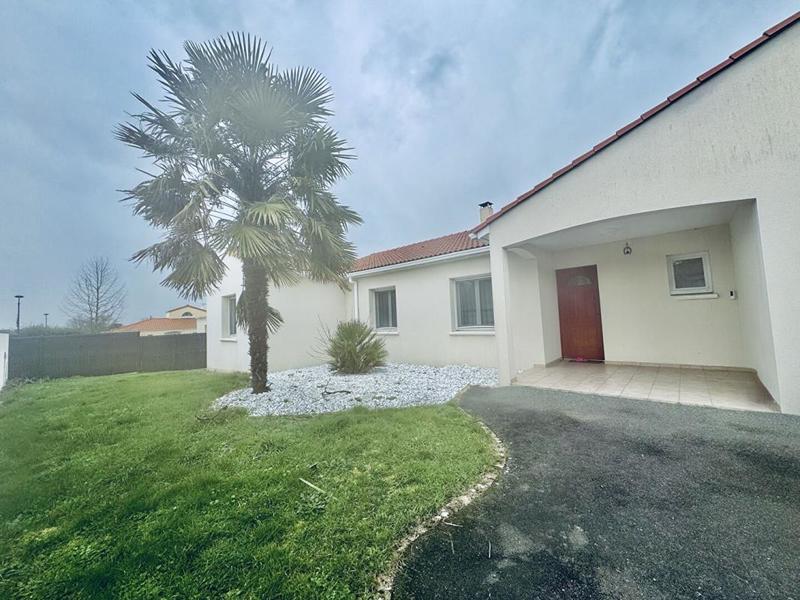 Maison - 198 m² - 8 pièces