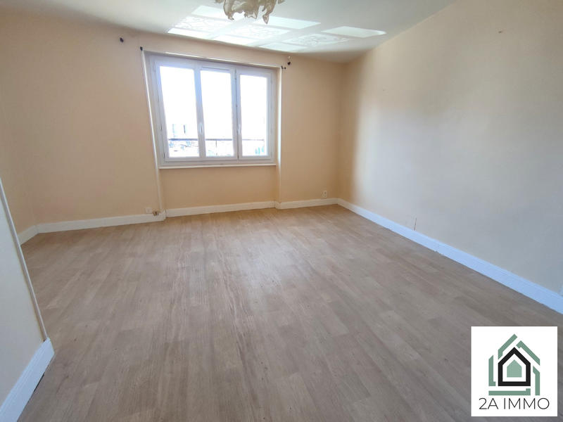 Maison - 85 m² - 3 pièces