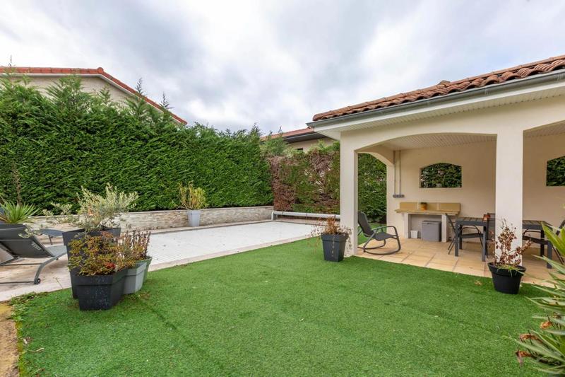 Maison - 160 m² - 7 pièces