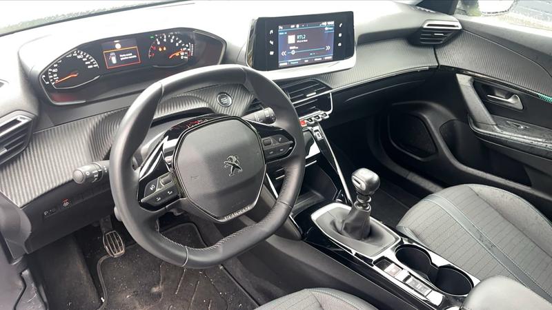 Peugeot 2008 II 1.2 PureTech 100 Allure