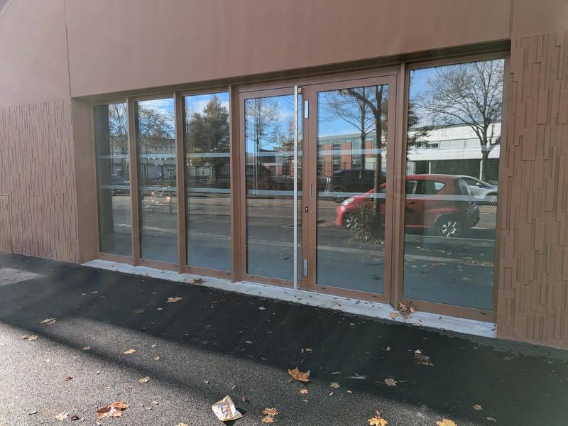 Local commercial - 83 m²