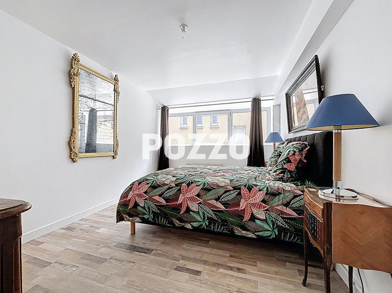 Immeuble - 8 pièces