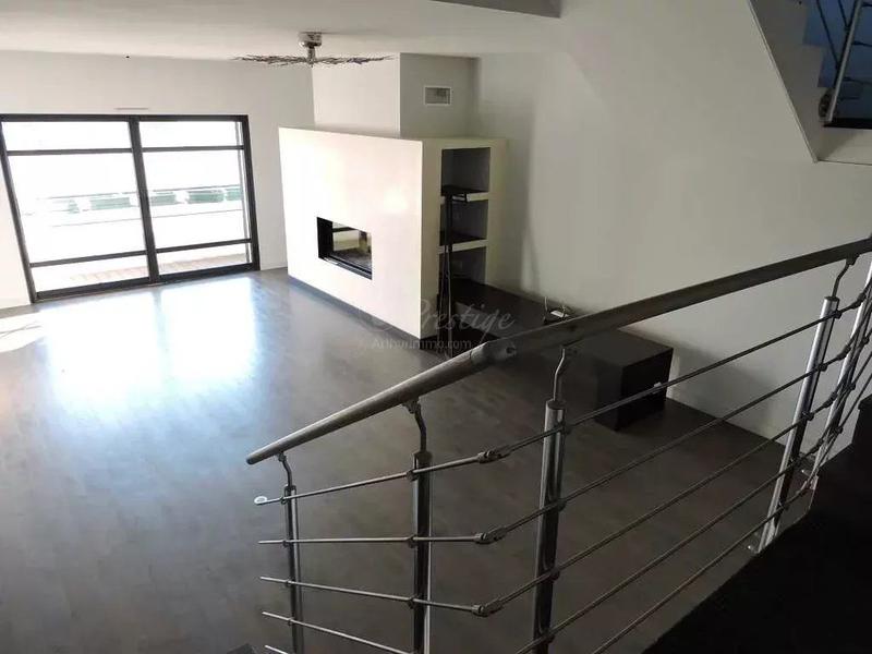 Appartement - 174 m² - 6 pièces