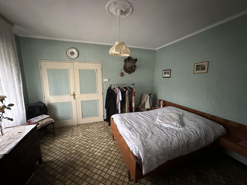 Maison - 200 m² - 4 pièces