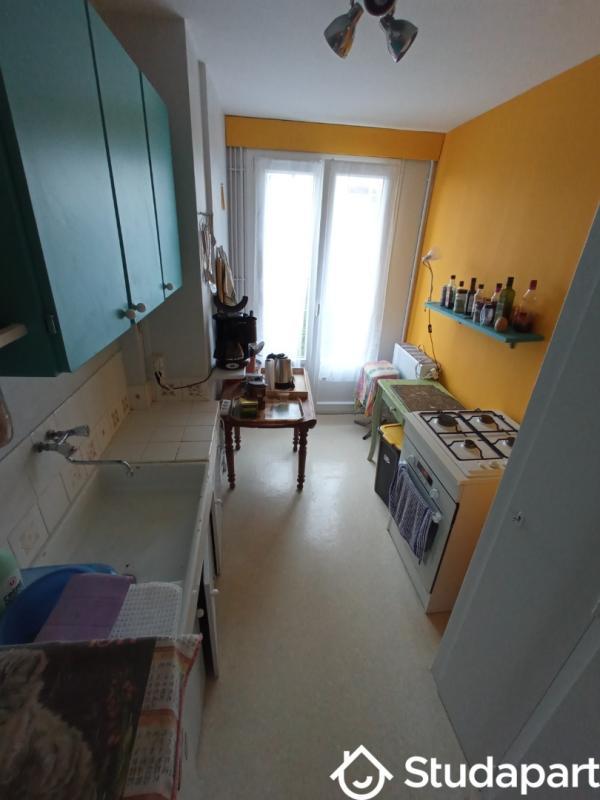 Chambre - 11 m² - 1 pièce