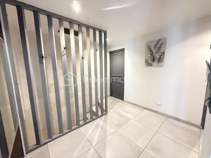 Appartement - 82 m² - 3 pièces