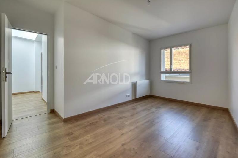 Maison - 158 m² - 7 pièces