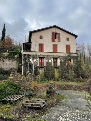 Propriété - 376 m² - 5 pièces