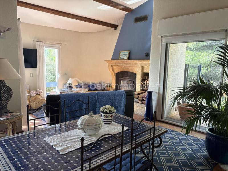 Maison traditionnelle - 170 m² - 5 pièces